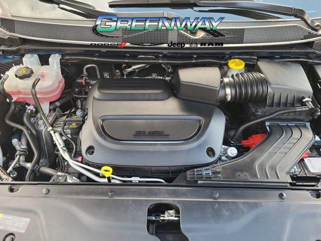 used 2022 Chrysler Pacifica car, priced at $29,502