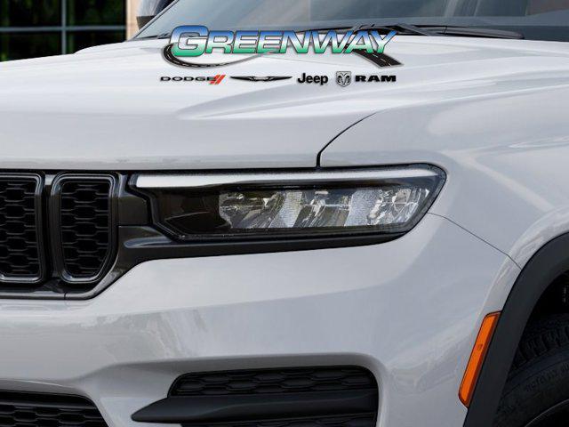 new 2025 Jeep Grand Cherokee car, priced at $37,929
