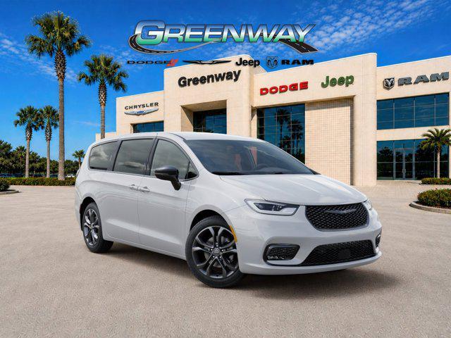 new 2026 Chrysler Pacifica car, priced at $38,603