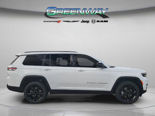 new 2025 Jeep Grand Cherokee L car, priced at $36,570