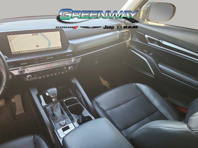 used 2024 Kia Telluride car, priced at $29,961