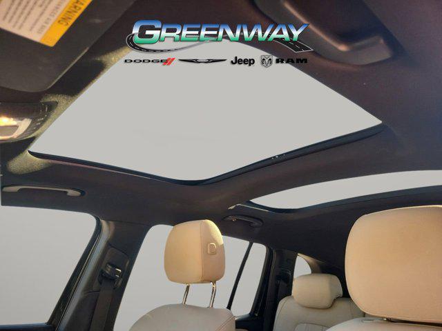 used 2022 Mercedes-Benz GLB 250 car, priced at $24,519