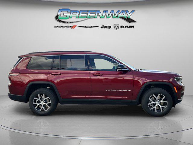new 2025 Jeep Grand Cherokee L car, priced at $39,928