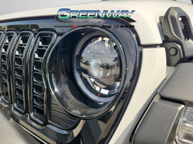 new 2025 Jeep Wrangler car, priced at $60,995