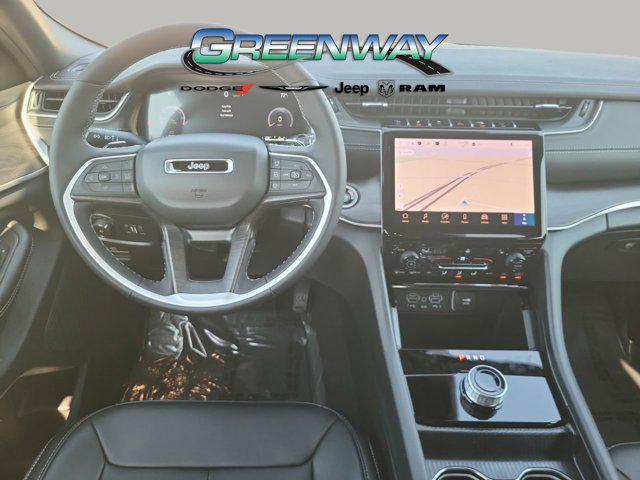 new 2025 Jeep Grand Cherokee car, priced at $41,428
