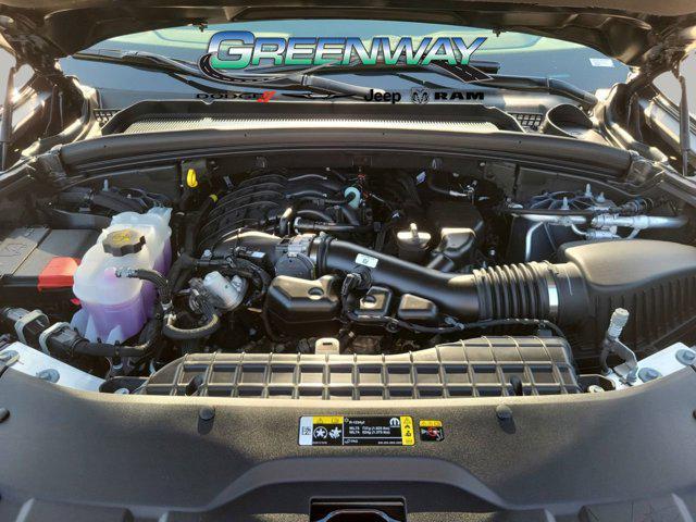 new 2025 Jeep Grand Cherokee car, priced at $41,428