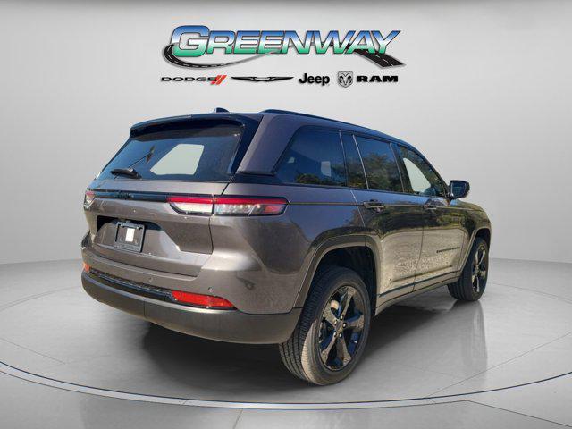 new 2025 Jeep Grand Cherokee car, priced at $37,438