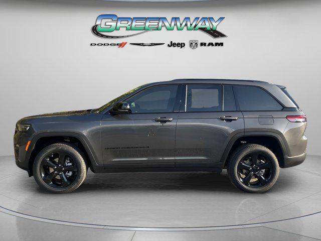 new 2025 Jeep Grand Cherokee car, priced at $38,014