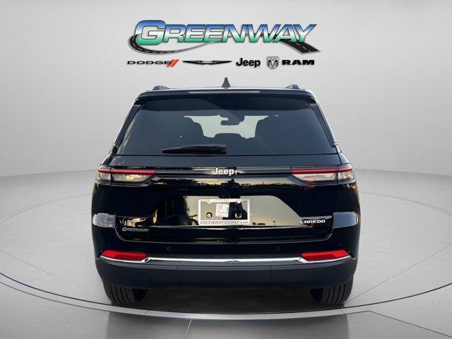 new 2025 Jeep Grand Cherokee car, priced at $37,950