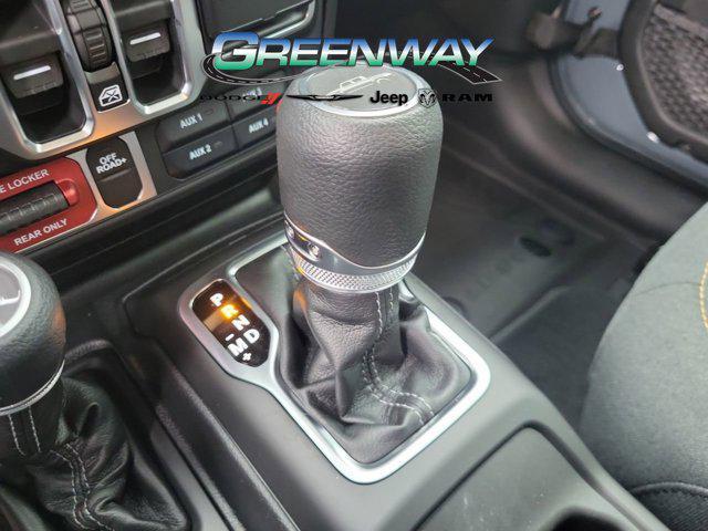 new 2026 Jeep Gladiator car, priced at $47,832