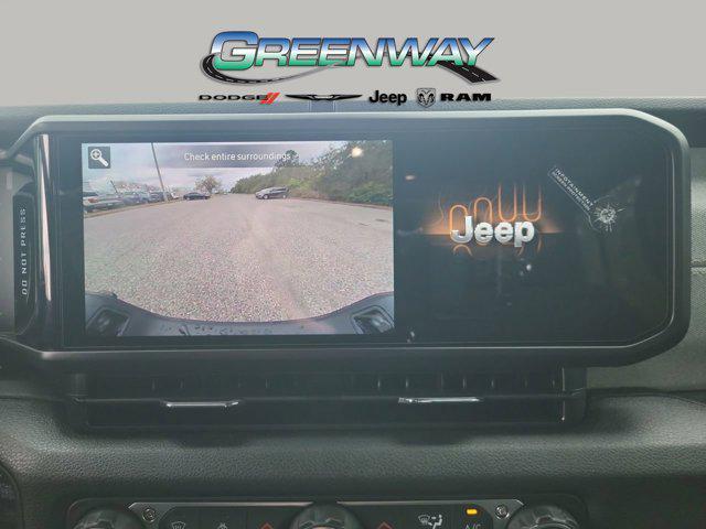 new 2026 Jeep Gladiator car, priced at $47,832