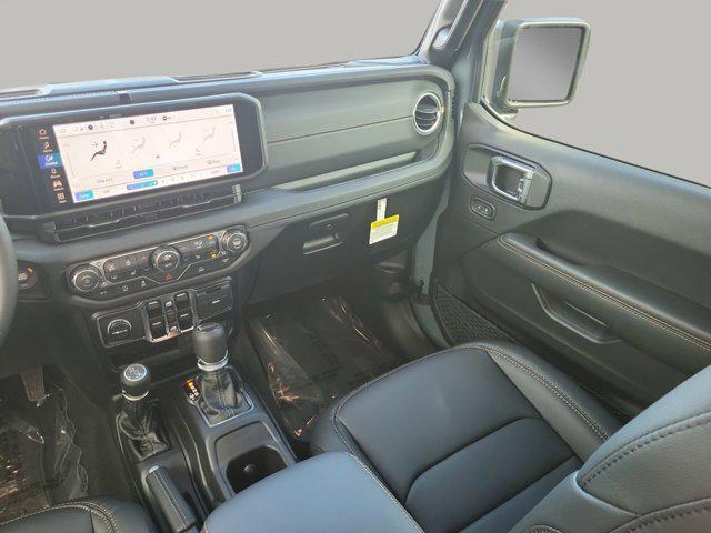 new 2025 Jeep Gladiator car, priced at $38,730