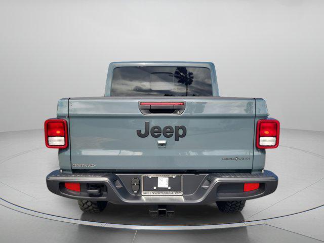 new 2025 Jeep Gladiator car, priced at $38,730