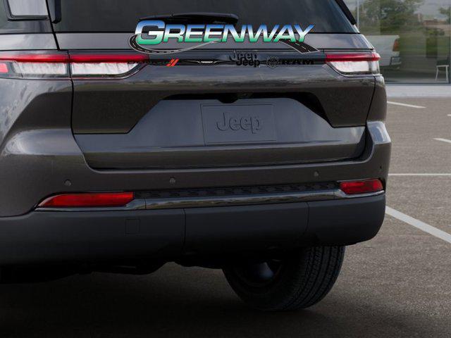 new 2025 Jeep Grand Cherokee car, priced at $37,277