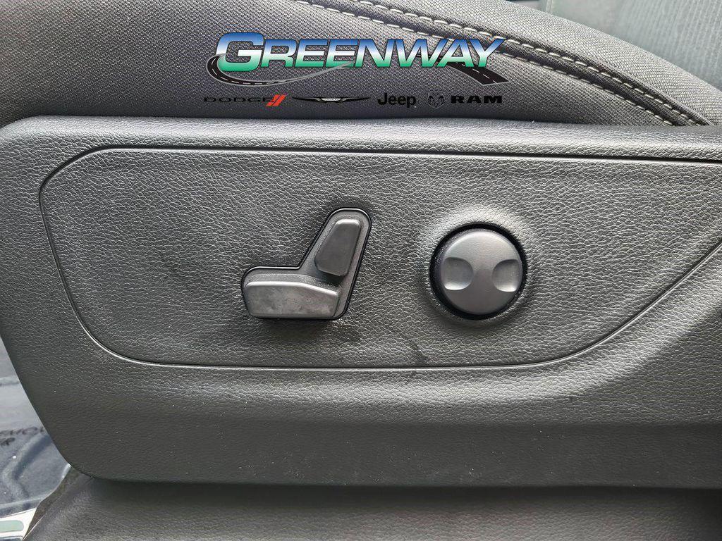 used 2024 Ram 1500 car, priced at $41,519