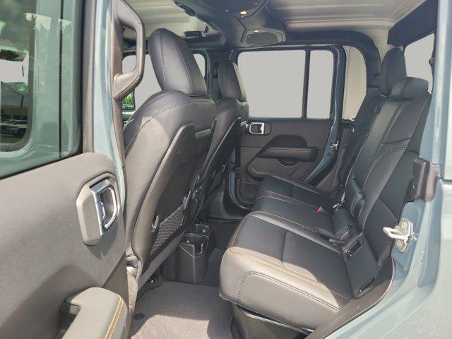 new 2025 Jeep Gladiator car, priced at $37,435