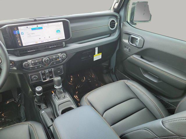 new 2025 Jeep Gladiator car, priced at $37,435