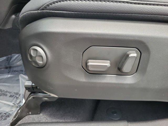 new 2025 Jeep Gladiator car, priced at $37,435