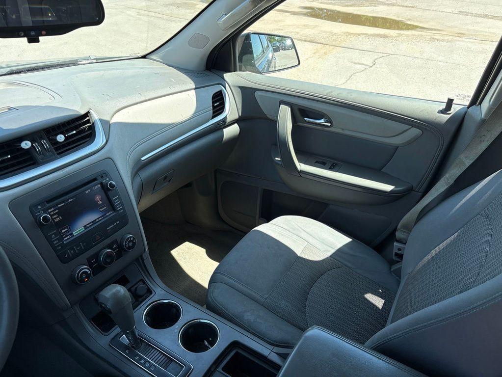 used 2015 Chevrolet Traverse car, priced at $6,118