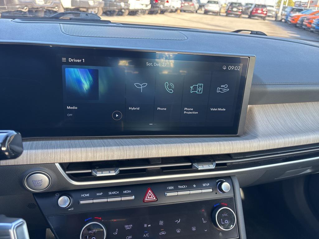 used 2024 Hyundai Sonata Hybrid car, priced at $22,722