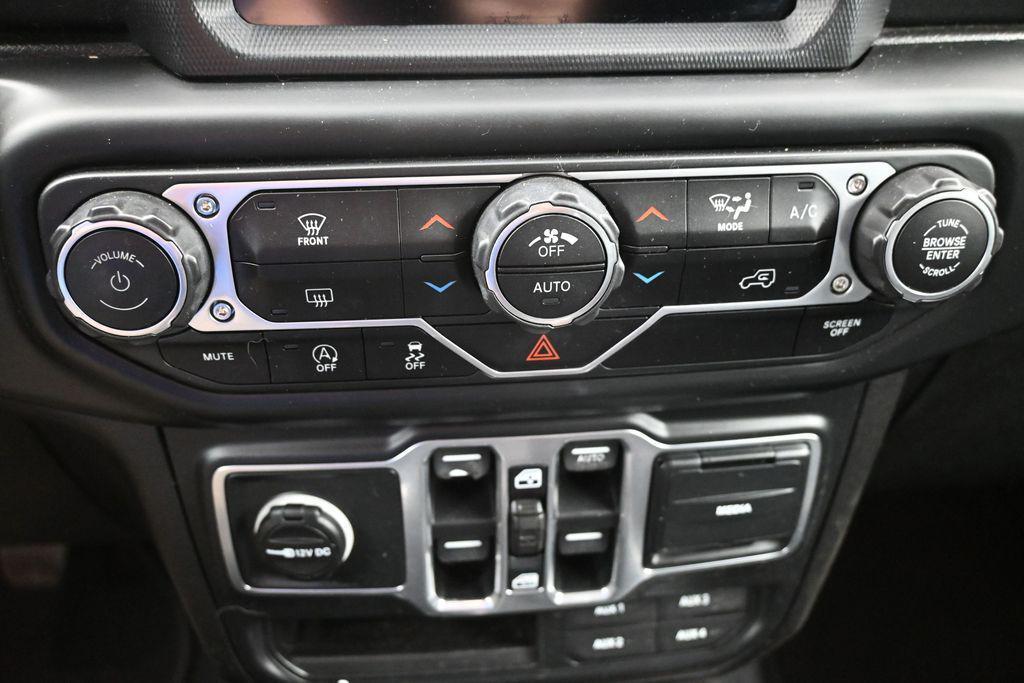 used 2018 Jeep Wrangler Unlimited car, priced at $20,619