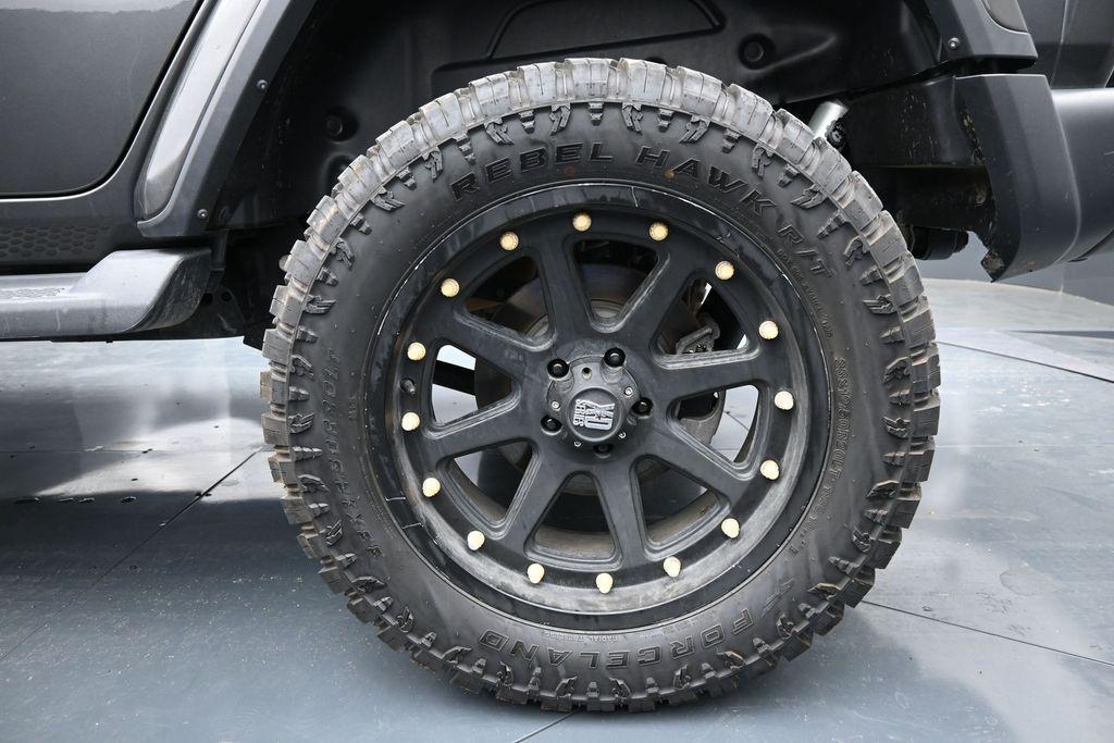 used 2018 Jeep Wrangler Unlimited car, priced at $20,619