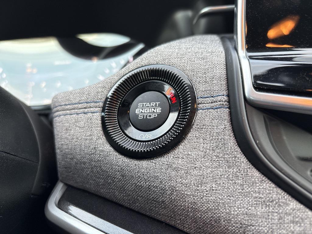 used 2025 Jeep Compass car, priced at $25,000