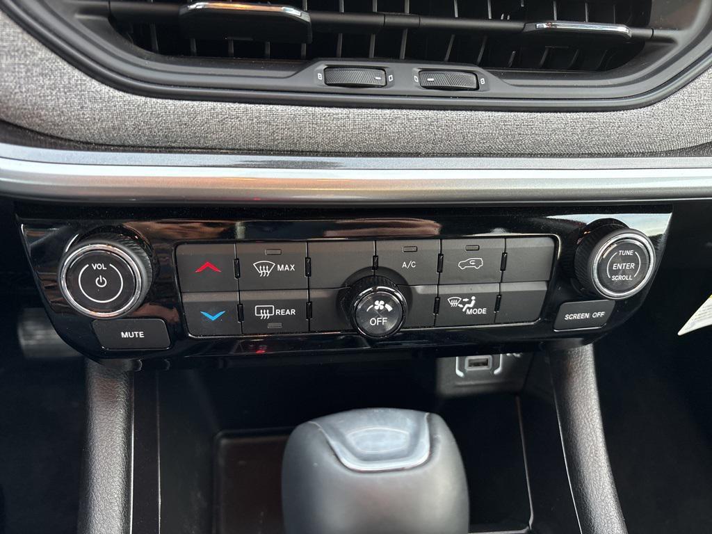 used 2025 Jeep Compass car, priced at $25,000