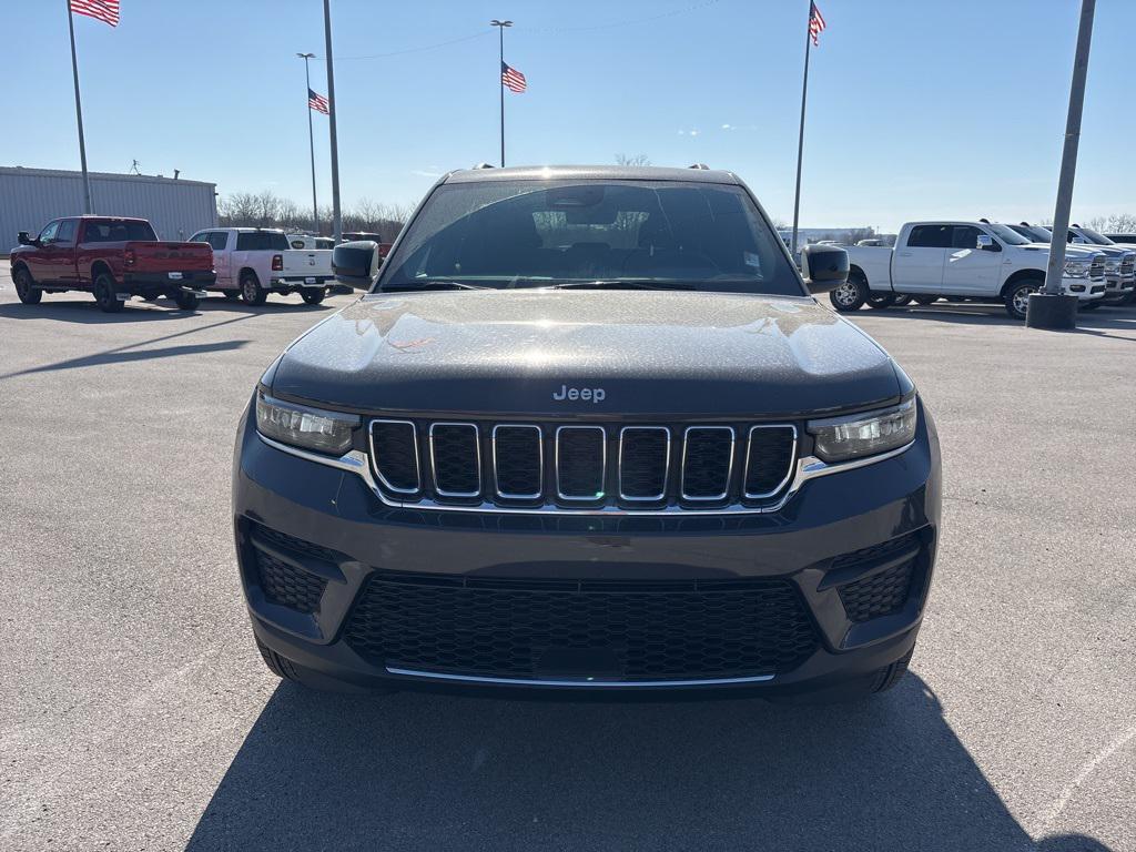 new 2026 Jeep Grand Cherokee car, priced at $42,164