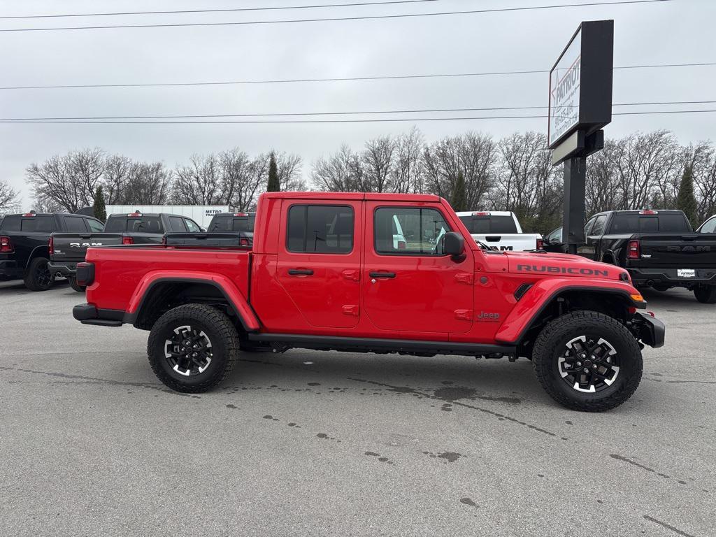 new 2026 Jeep Gladiator car, priced at $48,760