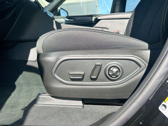 new 2026 Jeep Grand Cherokee L car, priced at $40,957