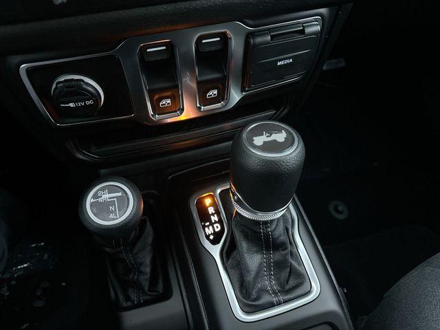 new 2026 Jeep Wrangler car, priced at $41,340