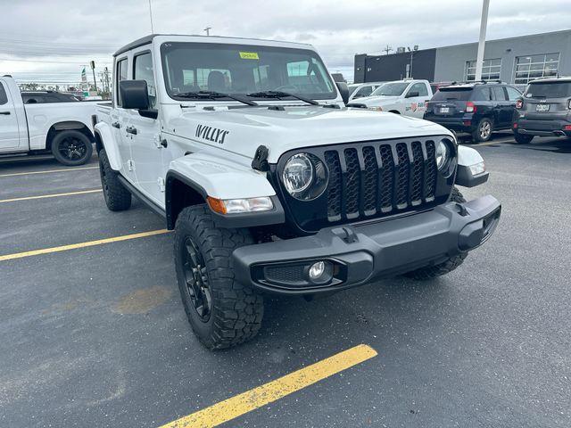 used 2023 Jeep Gladiator car, priced at $35,540