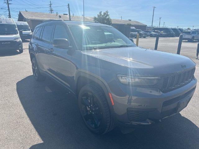 used 2023 Jeep Grand Cherokee L car, priced at $28,604