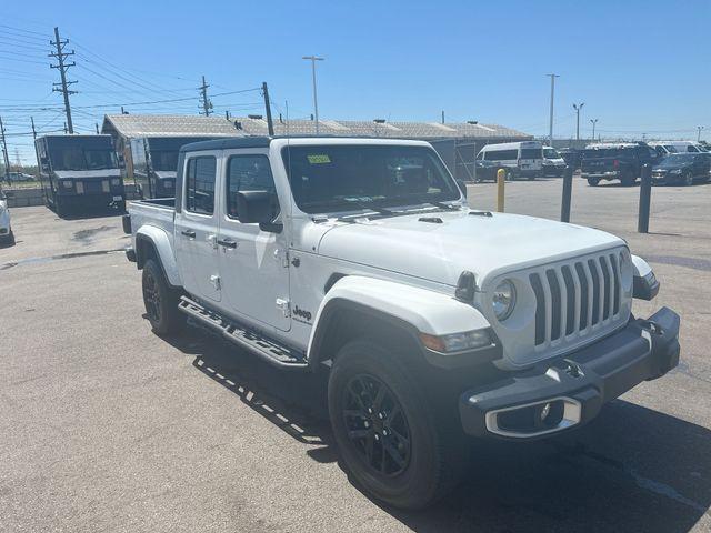 used 2023 Jeep Gladiator car, priced at $31,890