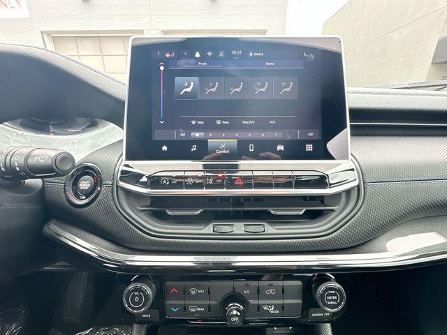 new 2026 Jeep Compass car, priced at $29,576