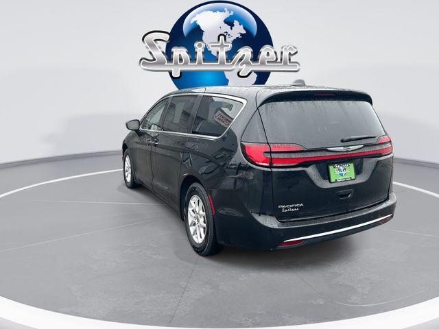 used 2024 Chrysler Pacifica car, priced at $28,729