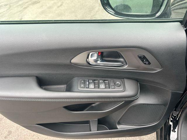 new 2026 Chrysler Pacifica car, priced at $41,965