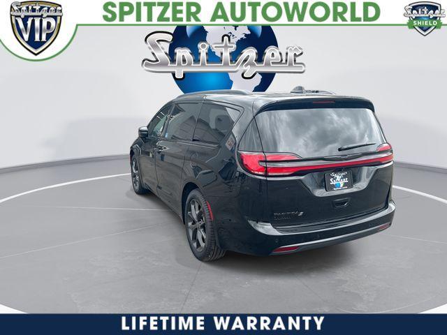new 2026 Chrysler Pacifica car, priced at $41,965