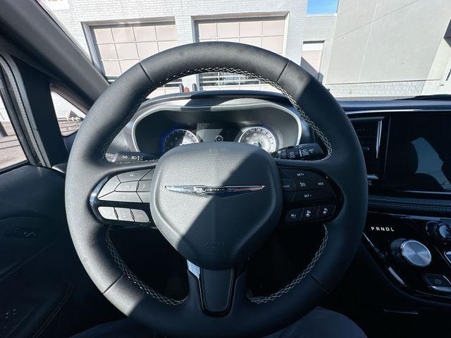 new 2026 Chrysler Pacifica car, priced at $43,176