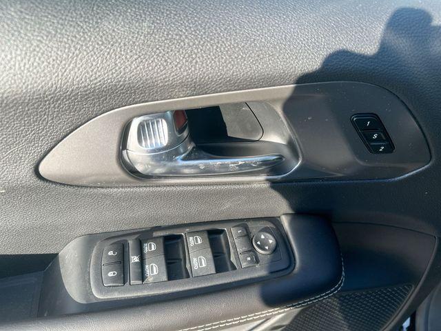 new 2026 Chrysler Pacifica car, priced at $43,176