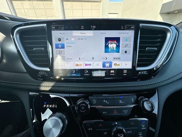 new 2026 Chrysler Pacifica car, priced at $43,176