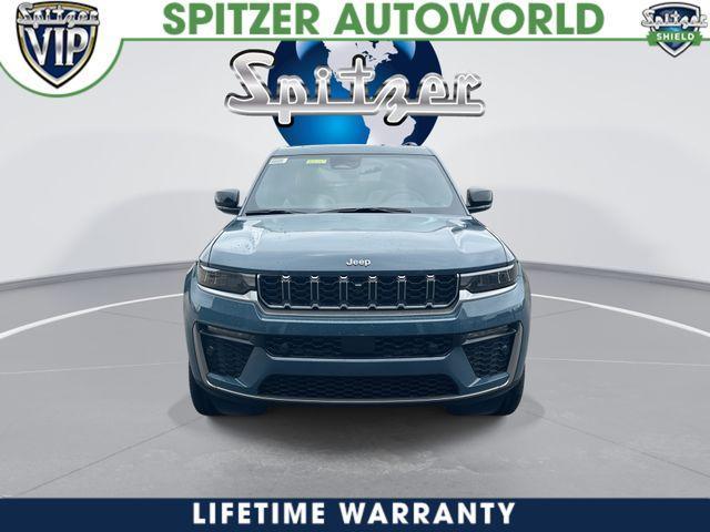 new 2026 Jeep Grand Cherokee car, priced at $44,847