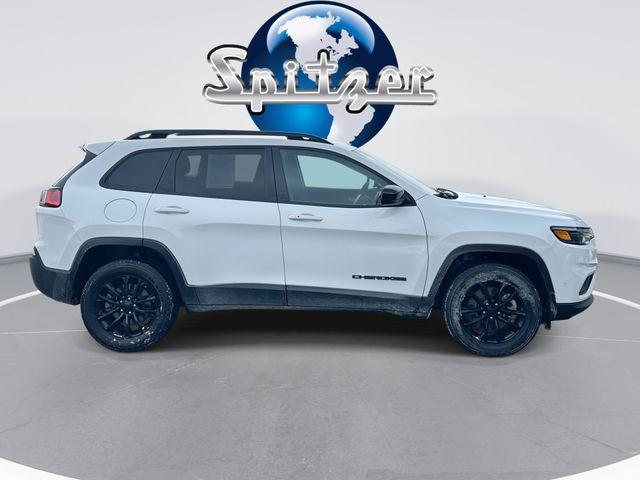 used 2023 Jeep Cherokee car, priced at $25,526