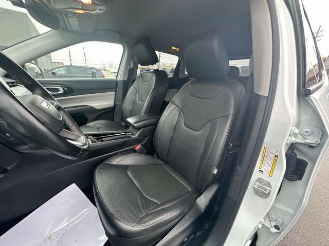 used 2022 Jeep Compass car, priced at $23,372