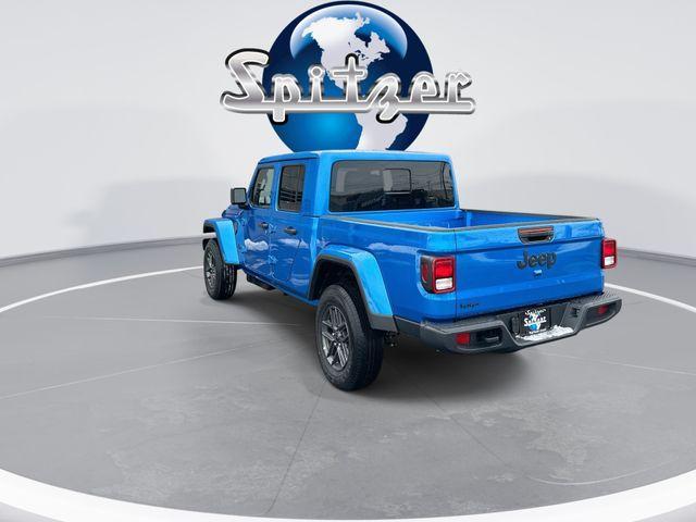 new 2026 Jeep Gladiator car, priced at $46,375