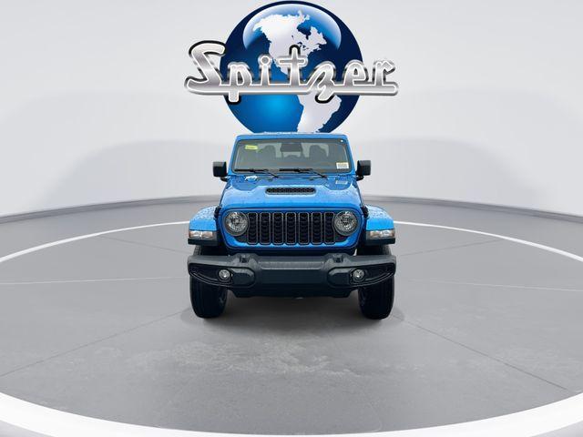 new 2026 Jeep Gladiator car, priced at $46,375