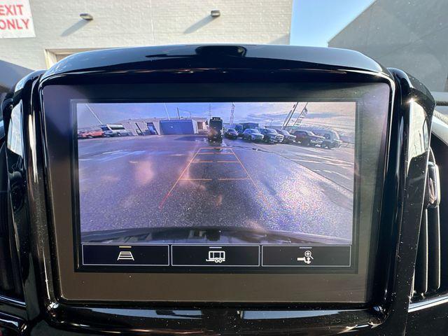 used 2023 Chevrolet Traverse car, priced at $28,246