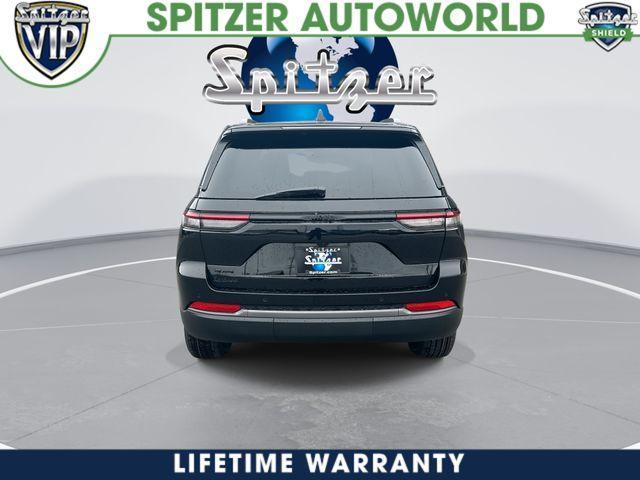 new 2026 Jeep Grand Cherokee car, priced at $41,613
