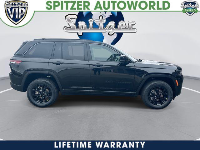 new 2026 Jeep Grand Cherokee car, priced at $41,613
